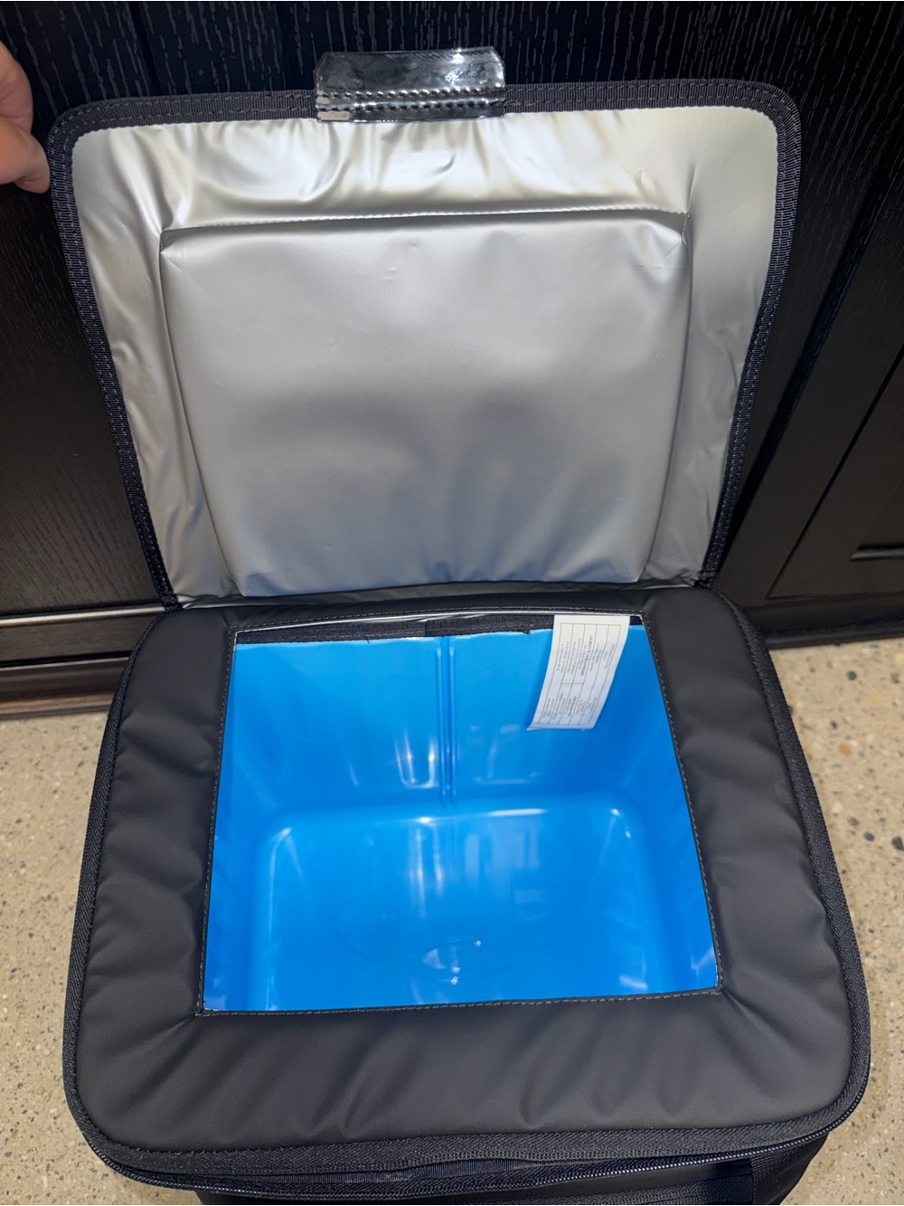 Under Armour Black Soft-Shell cooler - Picture 5 of 5